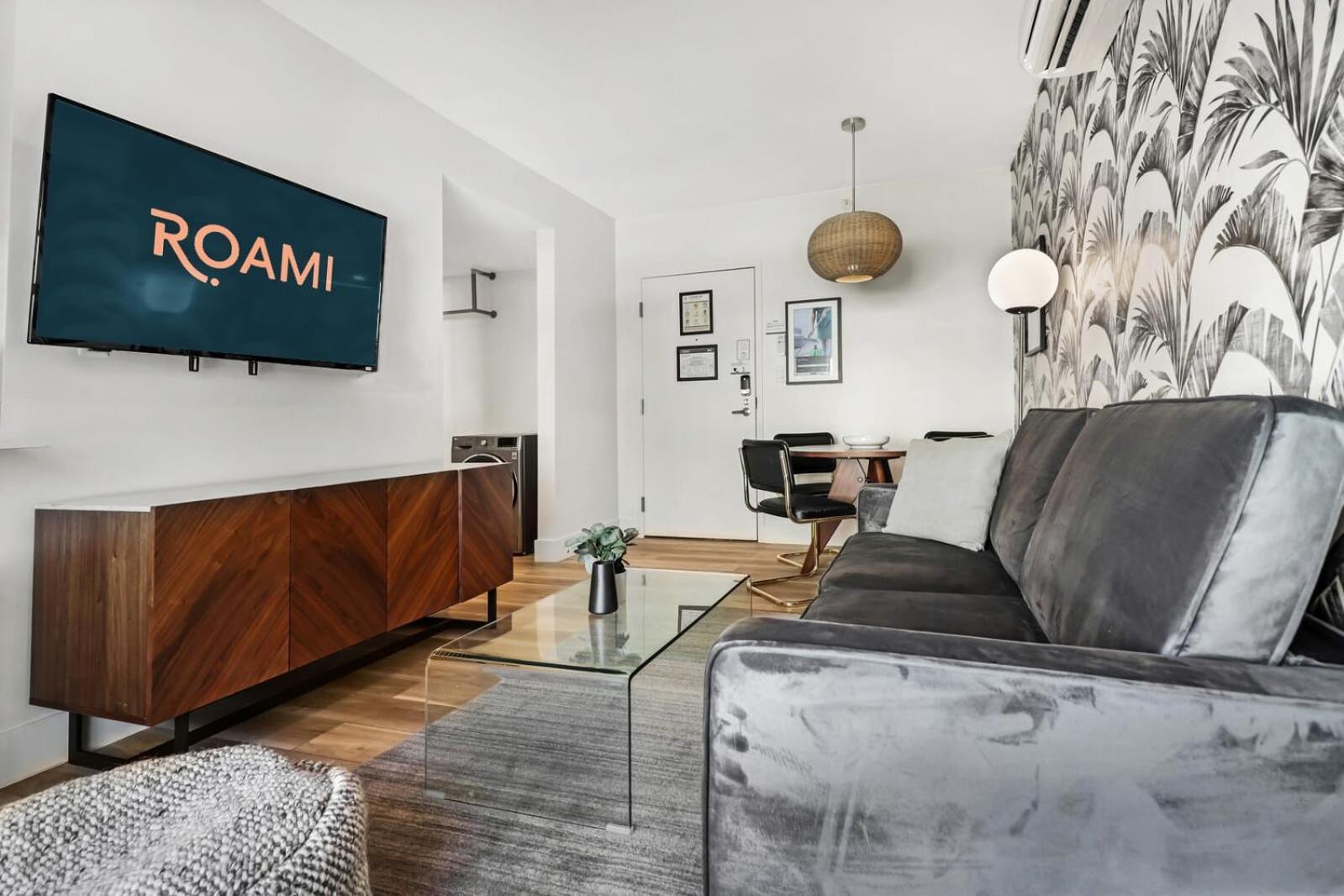 Roami At The Carmela Apartment ไมอามีบีช ห้อง รูปภาพ